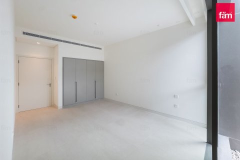 Townhouse in Dubai, UAE 3 bedrooms, 190.9 sq.m. № 696943 - photo 23