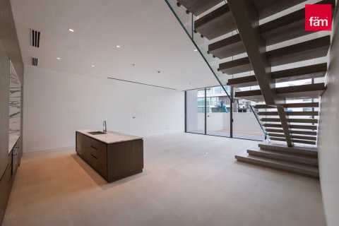 Townhouse in Dubai, UAE 3 bedrooms, 190.9 sq.m. № 696943 - photo 2