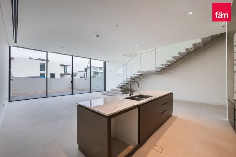 Kaupunkipientalo Dubai, Arabiemiraatit 3 makuuhuonetta, 190.9 m2 № 696943