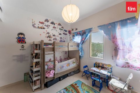 Villa til salg i Dubai, UAE 2 soveværelser, 172.8 kvm № 696940 - foto 22