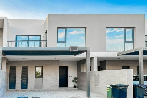 Radový dom v Arabian Ranches 2, Dubai, SAE 3 spálne, 140 m2 č. 750778