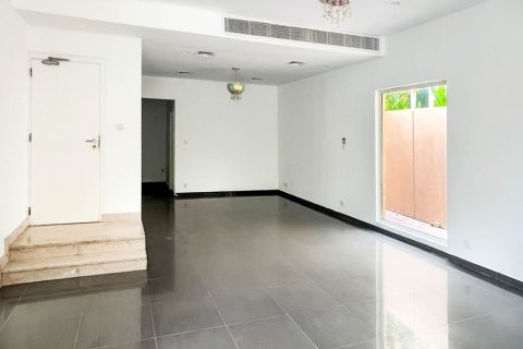 ویلا برای اجاره در Arabian Ranches، Dubai، امارات متحده عربی 4 خوابه ، 328.72 متر مربع ، شماره 750521 - تصویر 10