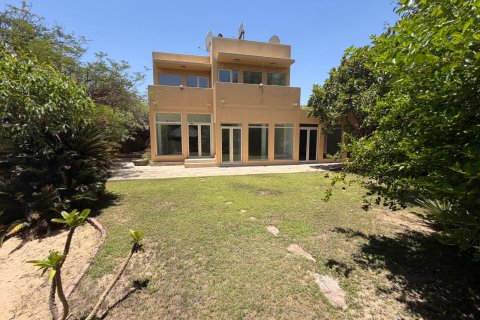 ویلا برای اجاره در Arabian Ranches، Dubai، امارات متحده عربی 4 خوابه ، 328.72 متر مربع ، شماره 750521 - تصویر 6