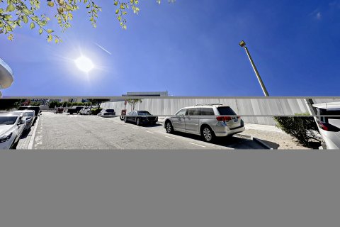 Appartement te koop in Abu Dhabi, VAE 2 slaapkamers, 126 vr.m., nr 645499 - foto 13