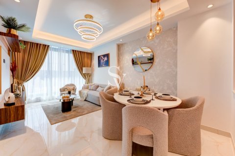 Appartement te koop in Nadd Al Hammar, Dubai, VAE 2 slaapkamers, 126 vr.m., nr 690988 - foto 17