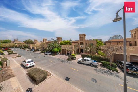 Al Furjan, Dubai, UAE의 판매용 빌라 침실 5개, 600제곱미터 번호 758393 - 사진 25