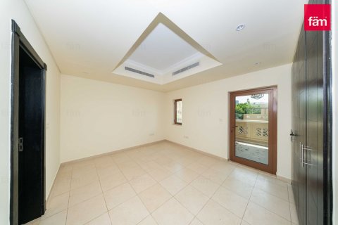 Al Furjan, Dubai, UAE의 판매용 빌라 침실 5개, 600제곱미터 번호 758393 - 사진 21