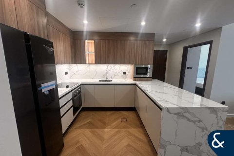 Apartment til salg i Downtown Dubai (Downtown Burj Dubai), Dubai, UAE 1 soveværelse, 70 kvm № 667187 - foto 5