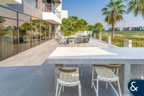 Vila v DAMAC Hills (Akoya by DAMAC), Dubai, SAE 5 spální, 653 m2 č. 667183 - Fotografia 10