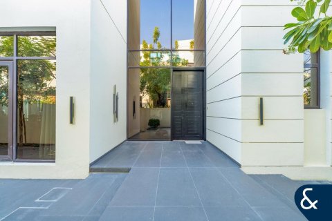 Vila v DAMAC Hills (Akoya by DAMAC), Dubai, SAE 5 spální, 653 m2 č. 667183 - Fotografia 15