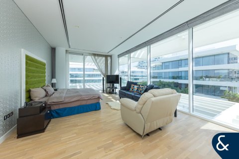 Apartment in Al Barari, Dubai, UAE 4 bedrooms, 639 sq.m. № 667184 - photo 12