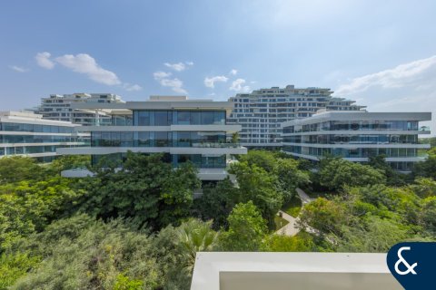 Apartment in Al Barari, Dubai, UAE 4 bedrooms, 639 sq.m. № 667184 - photo 18