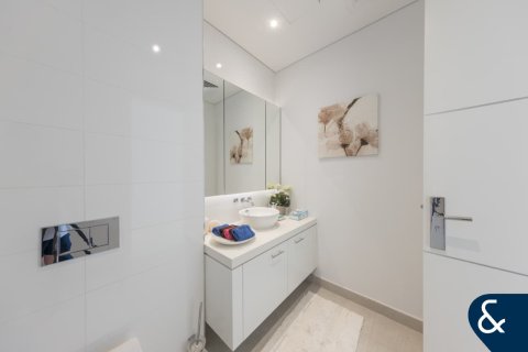 Apartment in Al Barari, Dubai, UAE 4 bedrooms, 639 sq.m. № 667184 - photo 5