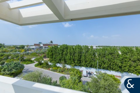 Apartment in Al Barari, Dubai, UAE 4 bedrooms, 639 sq.m. № 667184 - photo 20