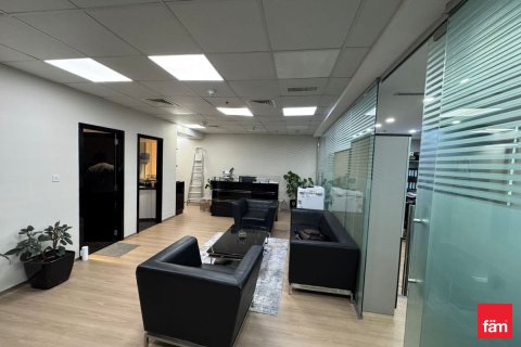Business Bay, Dubai, संयुक्त अरब अमीरात में कार्यालय, 107.6 वर्ग मीटर, संख्या 709972 - फ़ोटो 2