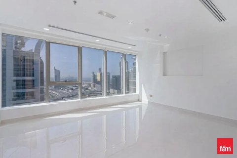 Büroraum zur Miete in Dubai, VAE 399.2 m2 Nr. 705774 - Foto 11