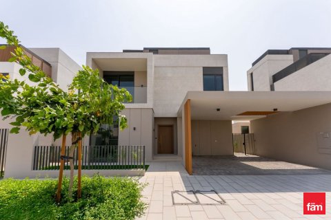 Vila u Dubai, UAE 4 spavaćih soba, 448 m2 Br. 709969 - fotografija 17