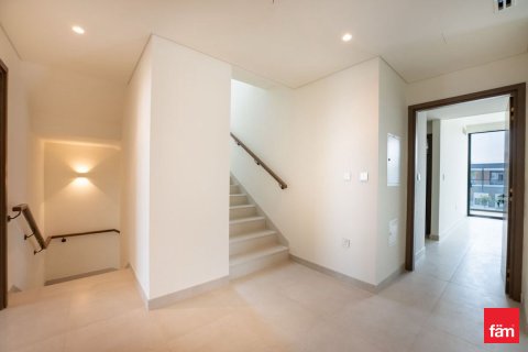 Vila u Dubai, UAE 4 spavaćih soba, 448 m2 Br. 709969 - fotografija 11