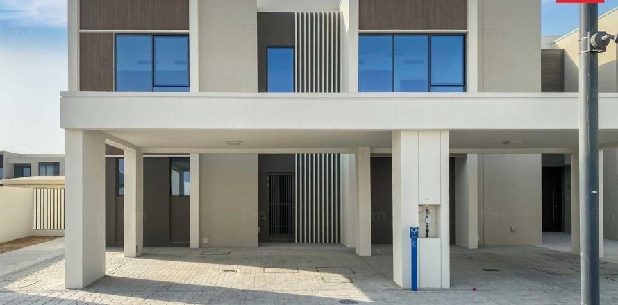 Villetta a schiera a Dubai, EAU 3 camere da letto, 174 mq. № 701244