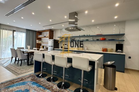 Villa zum Verkauf in Al Hamra Village, Ras Al Khaimah, VAE 4 Schlafzimmer, 258.8 m2 Nr. 578330 - Foto 4