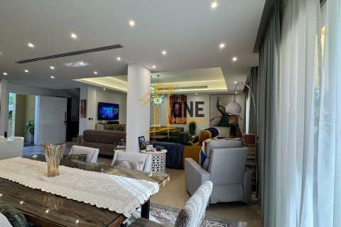 Villa zum Verkauf in Al Hamra Village, Ras Al Khaimah, VAE 4 Schlafzimmer, 258.8 m2 Nr. 578330 - Foto 17