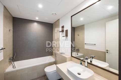 Apartment sa Bur Dubai, UAE 1 silid-tulugan, 85.84 sq.m. № 743259 - larawan 11