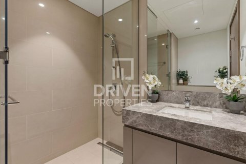 Apartament de vânzare în Downtown Dubai (Downtown Burj Dubai), Dubai, EAU 2 dormitoare, 103.22 mp. №743255 - poză 11