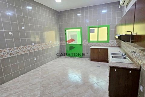 Müüa villa asukohaga Al Bateen, Abu Dhabi, AÜE: 7 magamistoaga, 1580 m² Nr 604500 - pilt 5