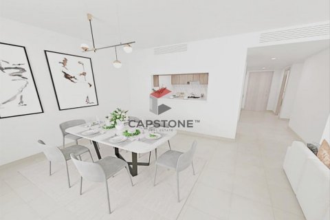 Apartment on the Yas Island, Abu Dhabi, UAE 2 bedrooms, 115 sq.m. № 604501 - photo 14