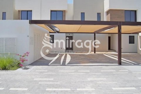 Řadový dům na Yas Island, Abu Dhabi, SAE 2 ložnice, 168.7 m² Č.: 574582 - fotografie 1