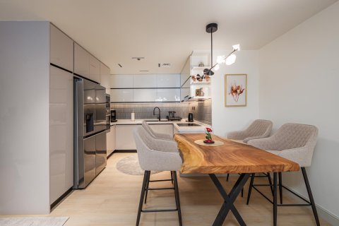 Appartamento in affitto a Dubai Marina, Dubai, EAU 2 camere da letto, 110.15 mq. № 768762 - foto 2