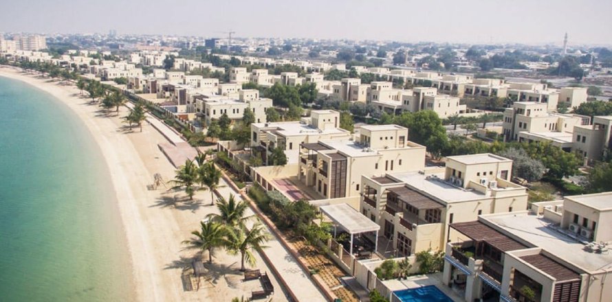 阿联酋 Ras Al Khaimah 别墅  5 卧, 514 平方米 , 编号 734753