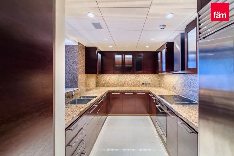Apartment in Downtown Dubai (Downtown Burj Dubai), UAE 2 bedrooms, 191 sq.m. № 551448 - photo 9