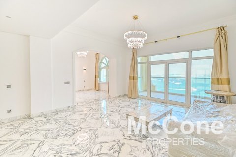 Apartmen di Palm Jumeirah, Dubai, UAE 4 bilik tidur, 449.46 meter persegi № 587081 - foto 3