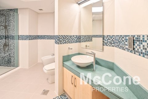 Apartmen di Palm Jumeirah, Dubai, UAE 4 bilik tidur, 449.46 meter persegi № 587081 - foto 7