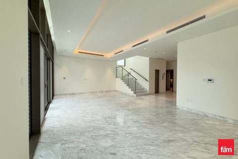 Villa till försäljning i Dubai, UAE 4 sovrum, 570 kvm Nr. 701321 - fotografi 5