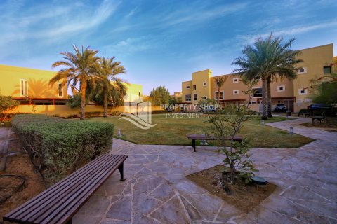 Вилла Al Raha Gardens, Абу-Даби, БАӘ-да 3 жатын бөлмелер, 255 м² № 716787 - фото 3
