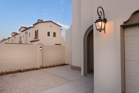 Vilă de vânzare în Abu Dhabi, EAU 3 dormitoare, 258 mp.  №716786 - poză 11
