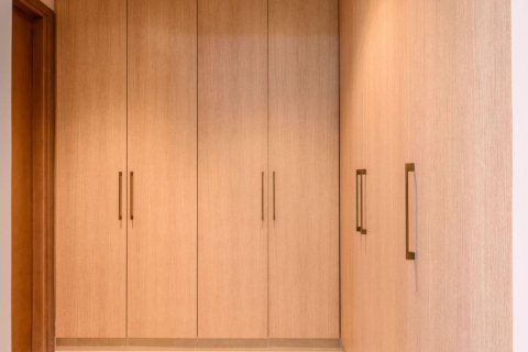 Vilă de vânzare în Abu Dhabi, EAU 3 dormitoare, 258 mp.  №716786 - poză 9
