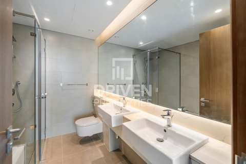 Apartment til salg i Al Wasl, Dubai, UAE 2 soveværelser, 125.98 kvm № 759455 - foto 12