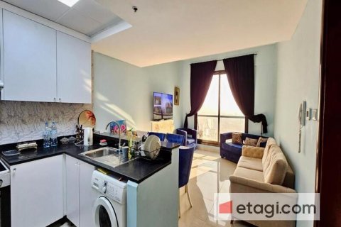 Apartment in Dubai Marina, UAE 1 bedroom, 65.3 sq.m. № 574832 - photo 1