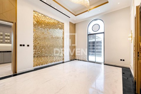 Vila di Dubai Hills Estate, Dubai, UEA 7 kamar tidur, 1059 m2 nomor 602369 - foto 5