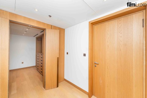 Byt v Dubai, SAE 3 ložnice, 250.7 m² Č.: 613543 - fotografie 11