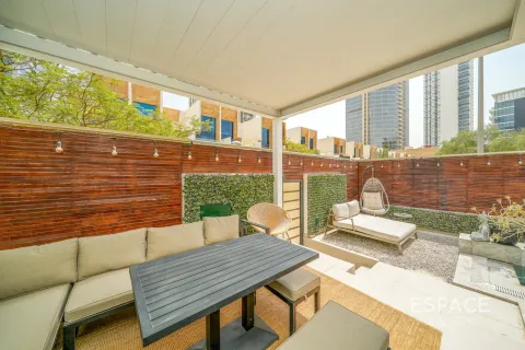 Villa zum Verkauf in Jumeirah Village Circle, Dubai, VAE 4 Schlafzimmer, 529 m2 Nr. 649658 - Foto 17