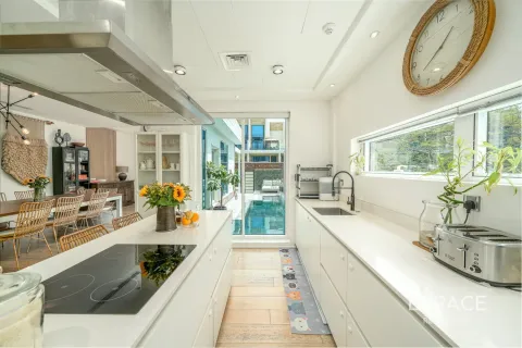 Villa zum Verkauf in Jumeirah Village Circle, Dubai, VAE 4 Schlafzimmer, 529 m2 Nr. 649658 - Foto 6
