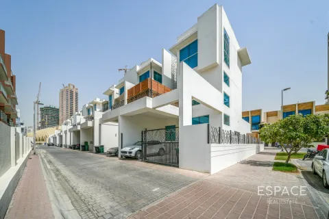 Villa zum Verkauf in Jumeirah Village Circle, Dubai, VAE 4 Schlafzimmer, 529 m2 Nr. 649658 - Foto 20