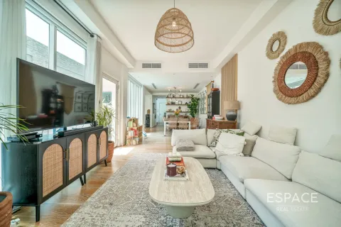 Villa zum Verkauf in Jumeirah Village Circle, Dubai, VAE 4 Schlafzimmer, 529 m2 Nr. 649658 - Foto 2