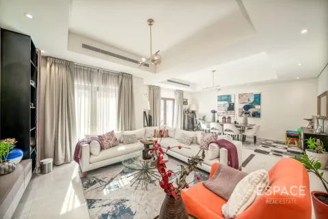 Townhouse de vânzare în Al Furjan, Dubai, EAU 3 dormitoare, 262 mp.  №649659 - poză 6