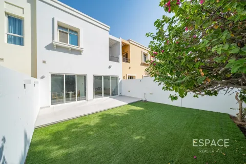 Villa in vendita a Arabian Ranches, Dubai, EAU 2 camere da letto, 157 mq. № 649660 - foto 2