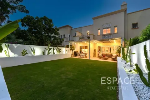 Villa zum Verkauf in The Springs, Dubai, VAE 3 Schlafzimmer, 228 m2 Nr. 649662 - Foto 1